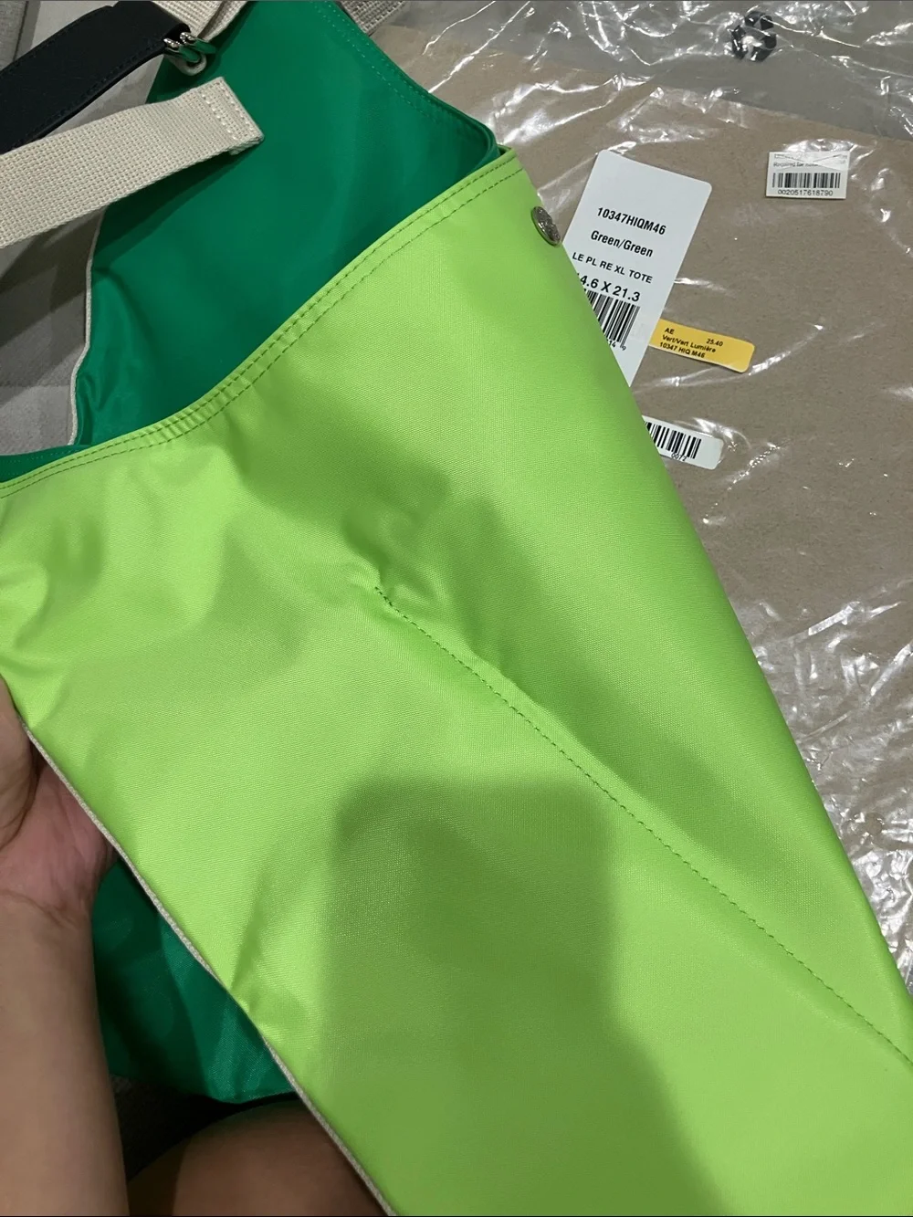 NEW Longchamp Green canvas Shoulder Tote with Silver Snap - Picture 7 of 15